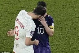 开云体育官网-足坛十大小国巨星