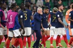 开云体育官网-战绩优异的欧洲职业球队备受球迷崇拜()