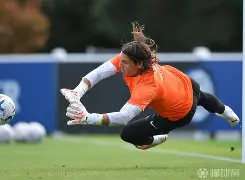 开云app-包含球队备战关键战，积极备战寻求突破的词条  第2张