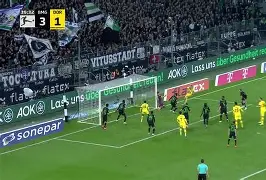 开云体育-塞尔维亚女足门将连续扑出射门，力保大局！(俄罗斯塞尔维亚女足)  第2张