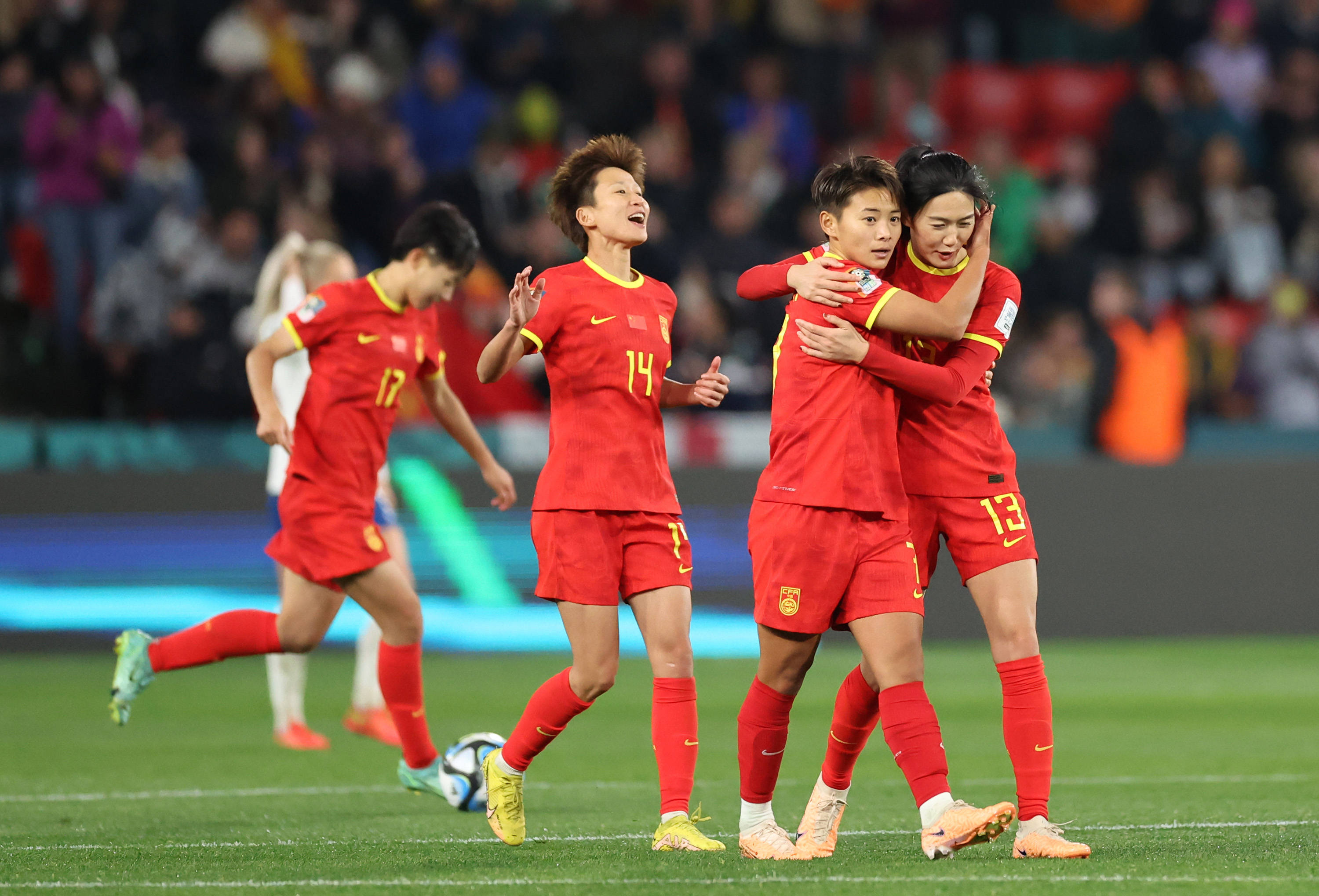 开云-国际足坛风云再起:女足国家队赛场上一展风采() 第2张 开云-国际足坛风云再起:女足国家队赛场上一展风采() 第2张