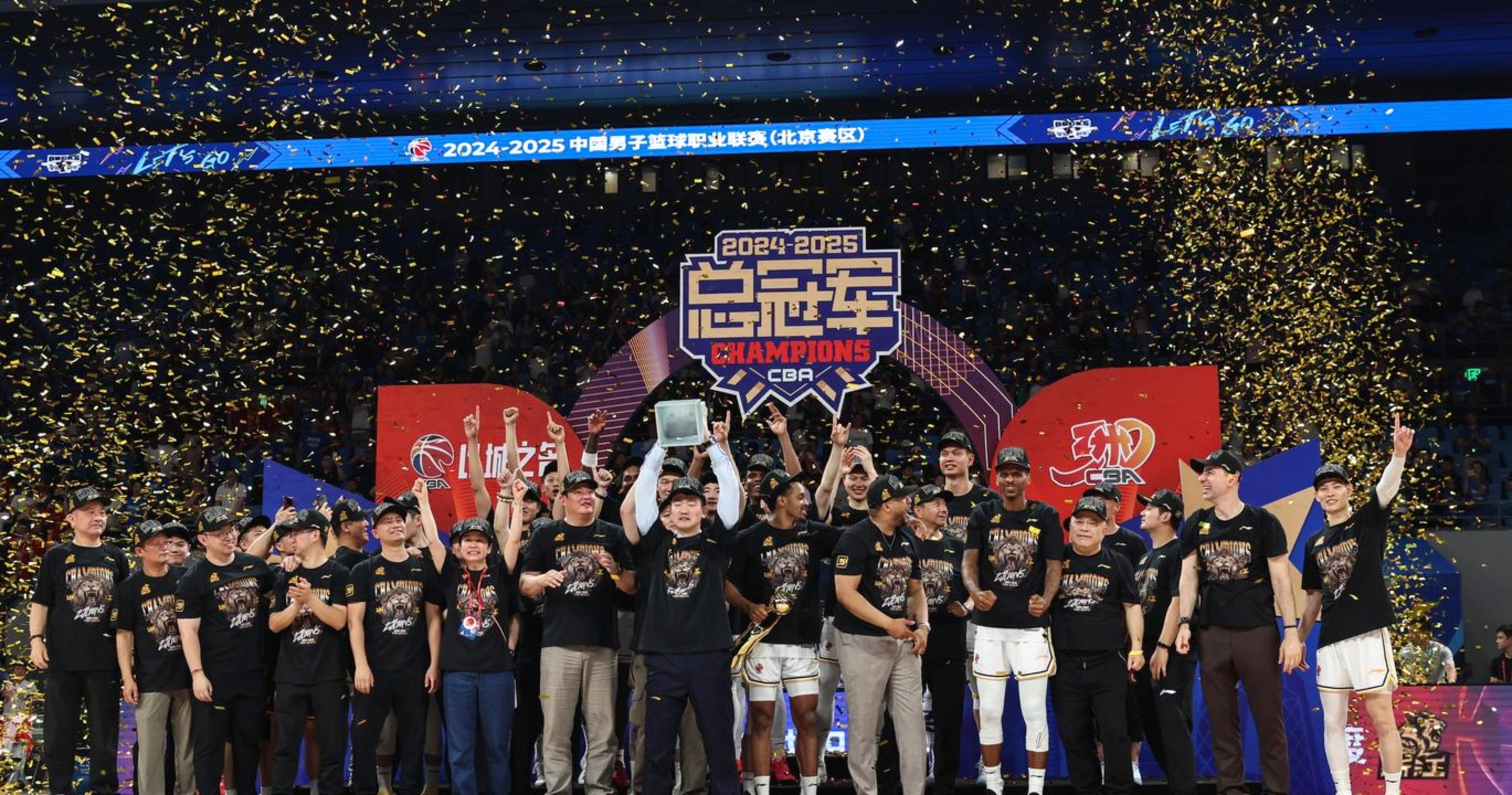 kaiyun sports-球队备战CBA联赛，全力以赴拼搏冲刺()  第2张