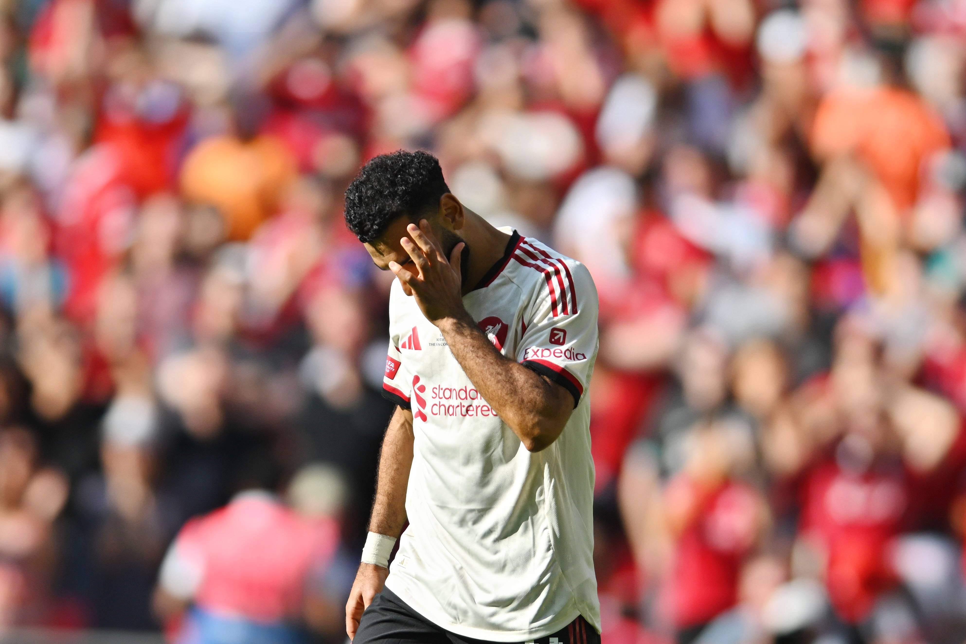 萨拉赫梅开二度，利物浦轻松胜出()  第2张