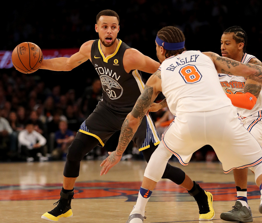 开云官方在线-勇士遭尼克斯绝杀,库兹马一夜爆发战功显赫() 第1张 开云官方在线-勇士遭尼克斯绝杀,库兹马一夜爆发战功显赫() 第1张