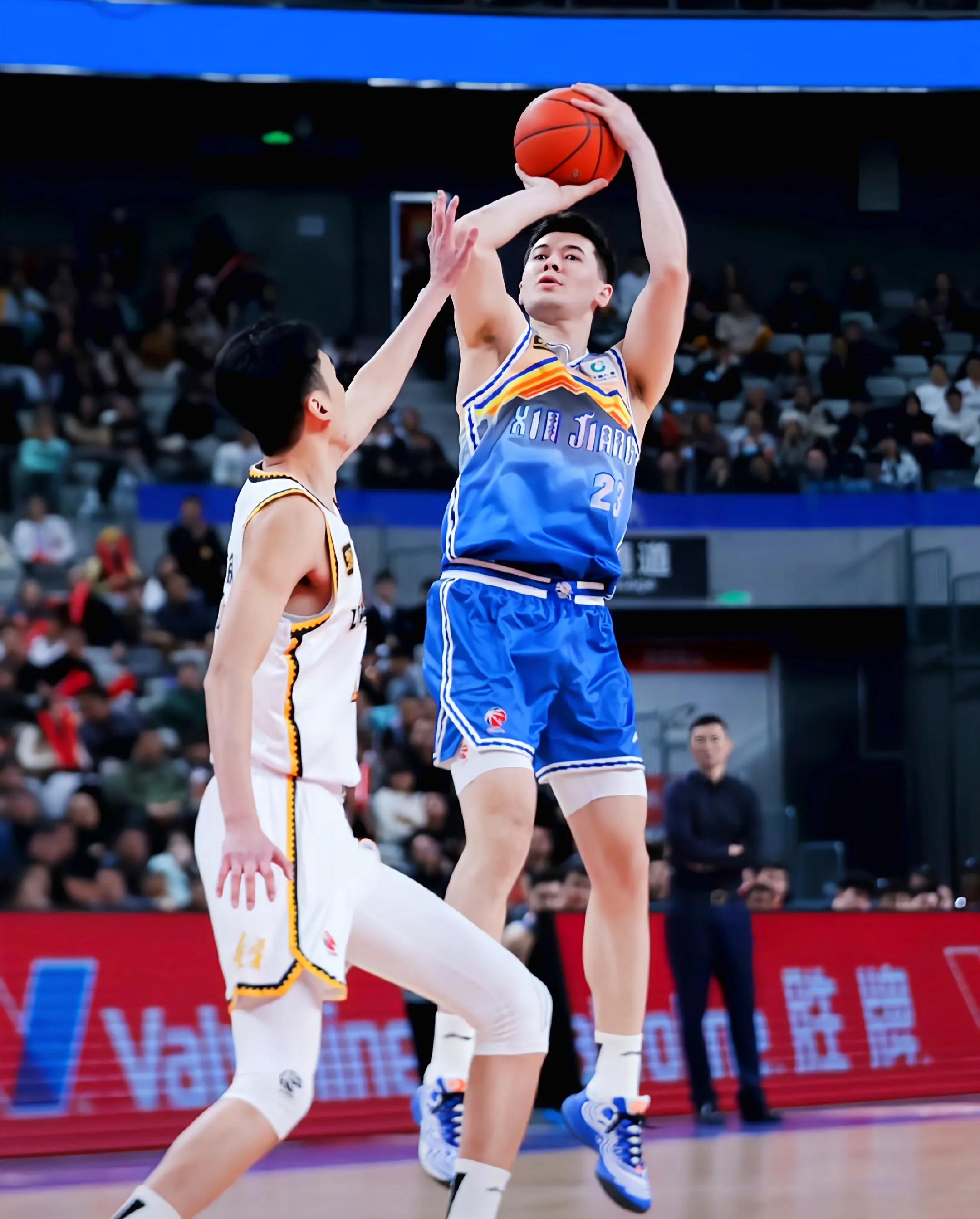 开云体育登录-新疆队客场对阵广厦，队内本土球员备战焕发状态()  第1张