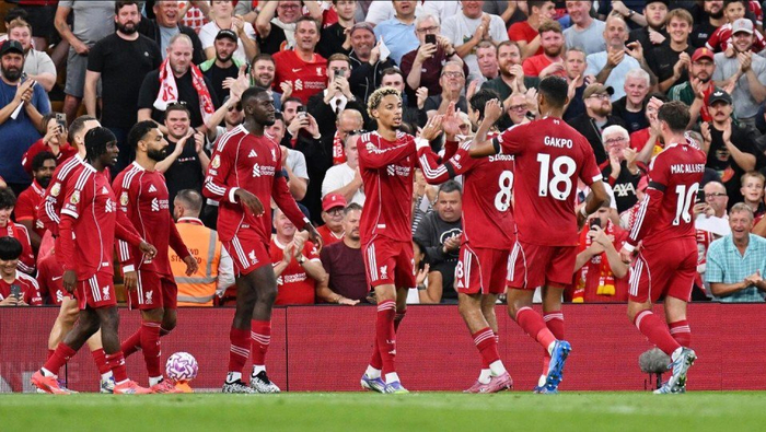 开云中国-亚特兰大主场大败利物浦，遭淘汰欧冠()  第2张