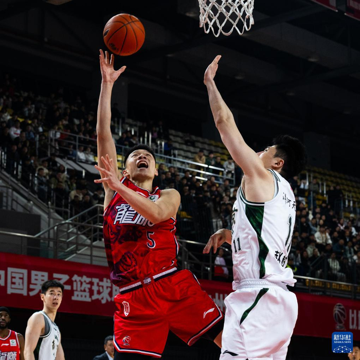 开云中国-南京队对手广州队，谁能在比赛中占领优势()  第2张